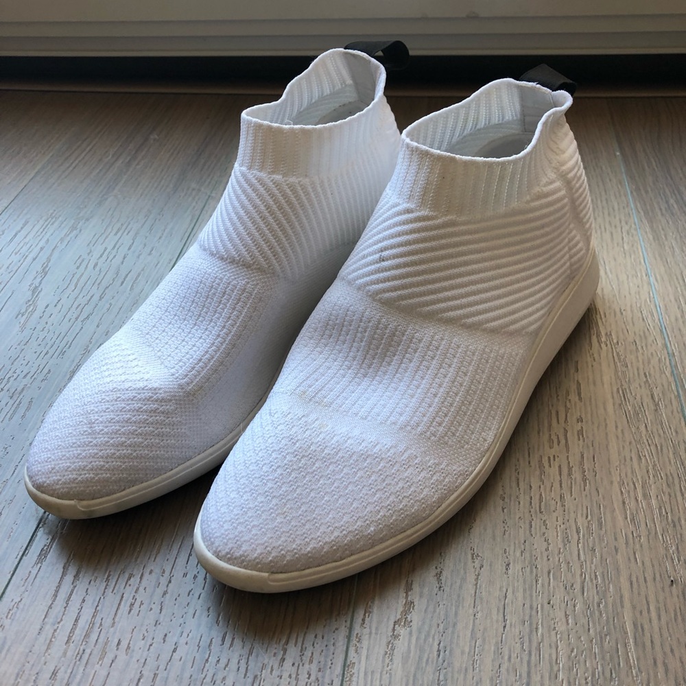 White slip on sneakers